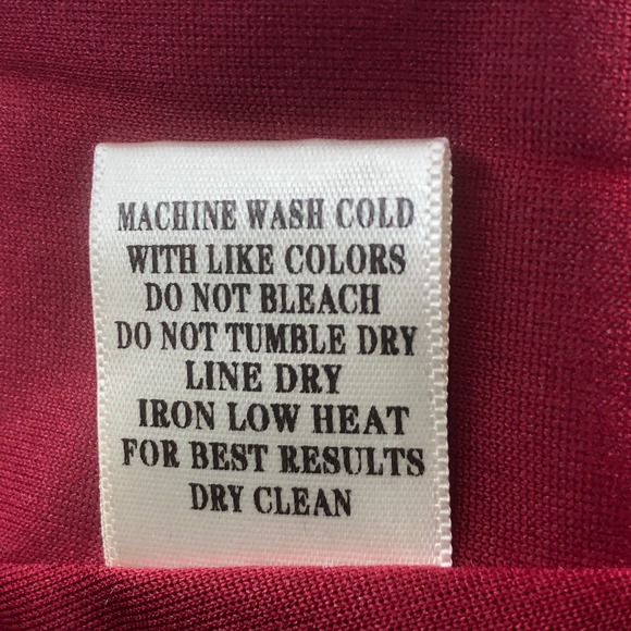 Loveriche Wine Mix Floral Velvet Dress - Size Medium - Picture 11 of 13